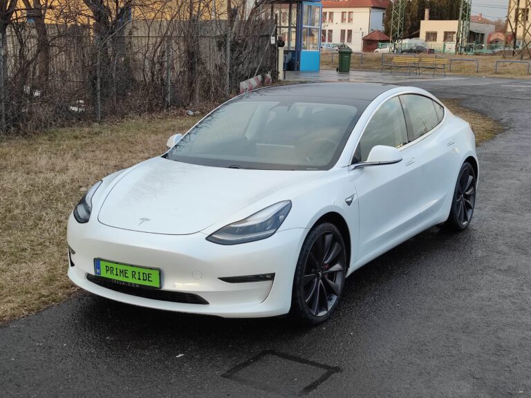 Tesla Model 3 Performance AWD