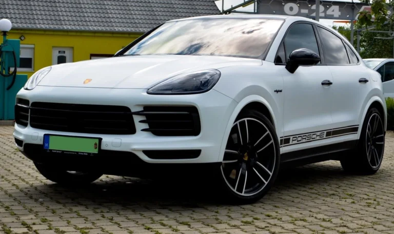 Használt Porsche Cayenne (2022, fehér)