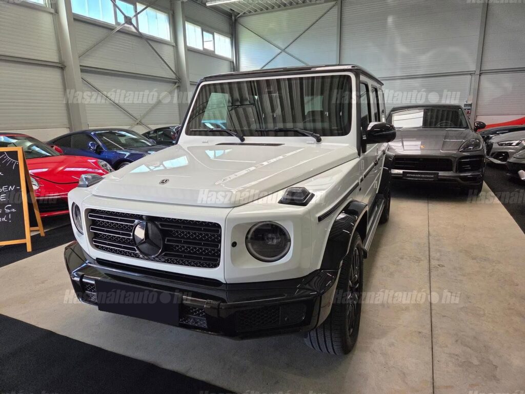 MERCEDES-BENZ G