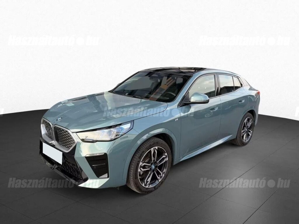 BMW IX2