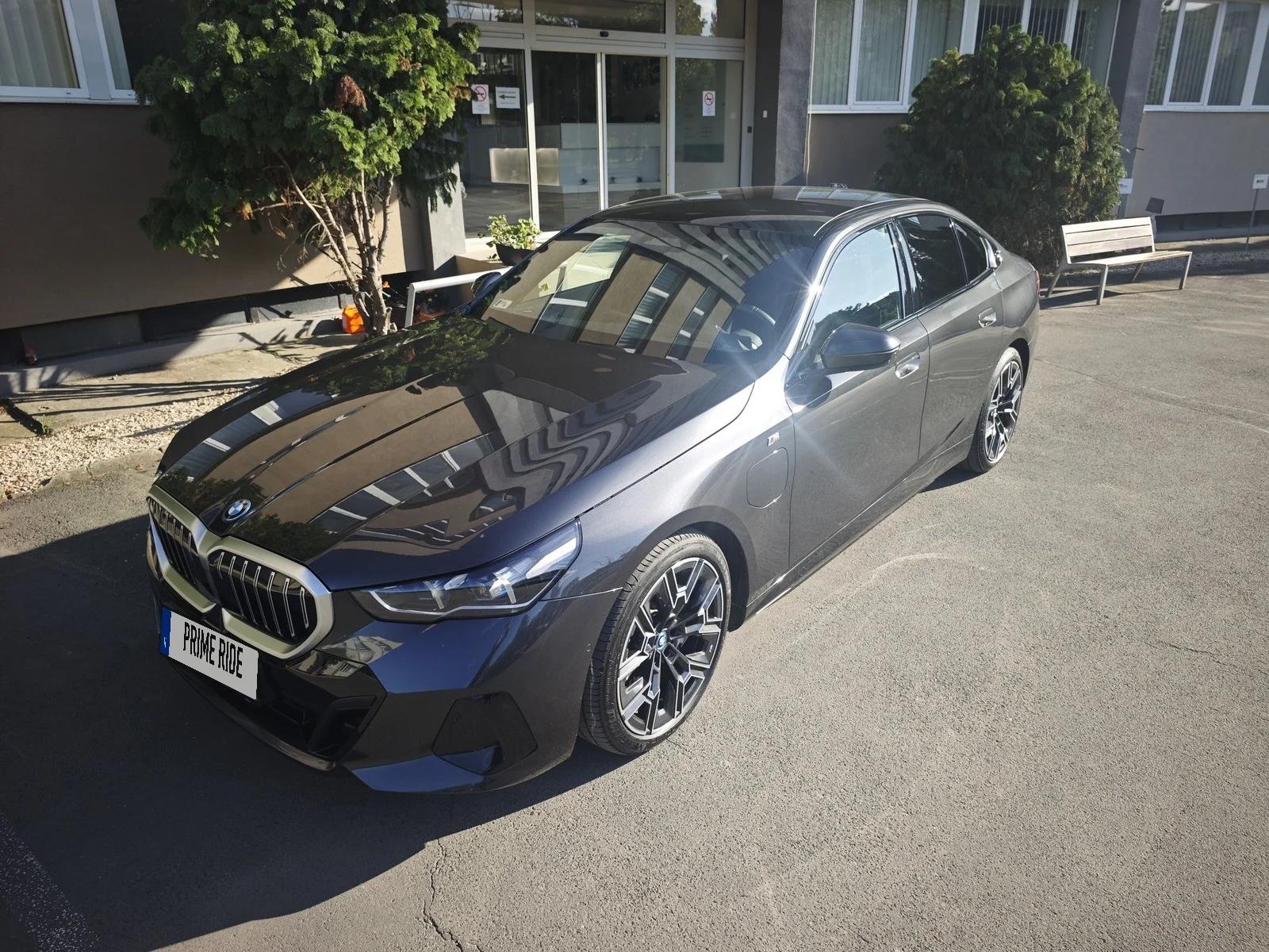 BMW 550e