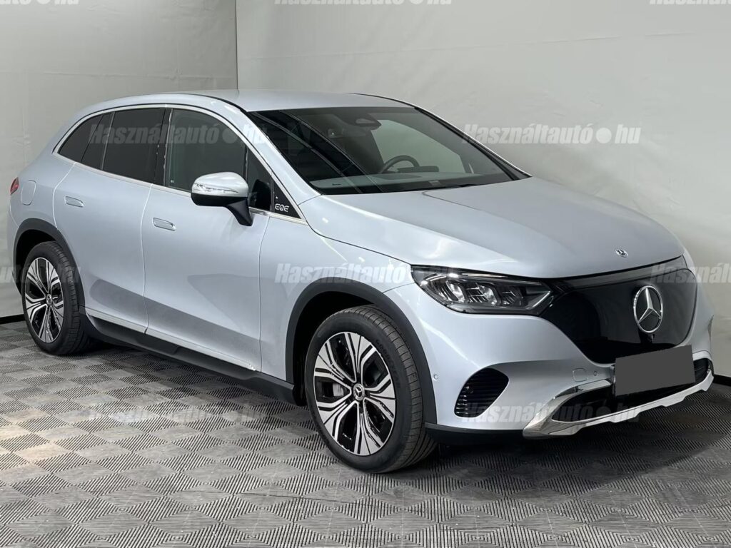 MERCEDES-BENZ EQE