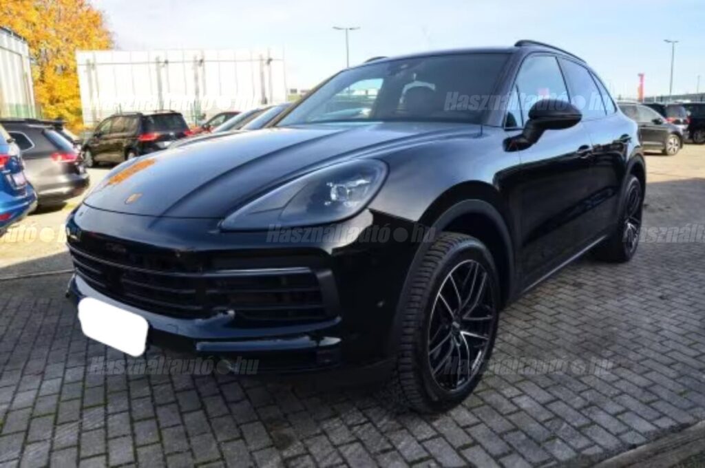 PORSCHE CAYENNE
