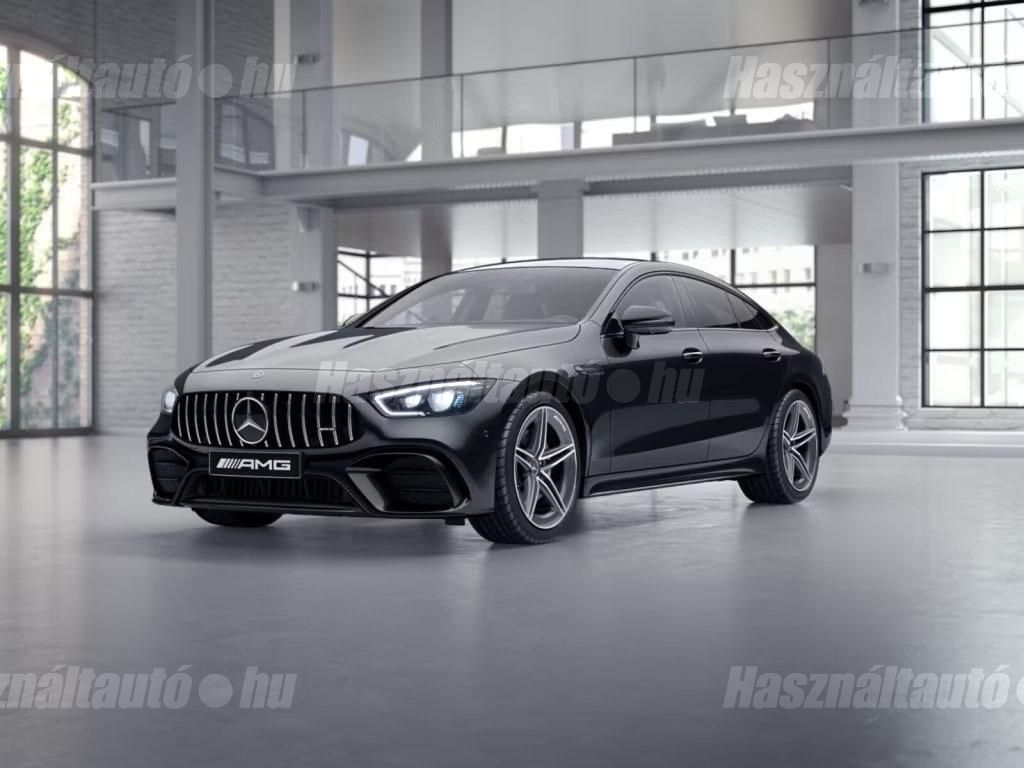 MERCEDES-AMG GT