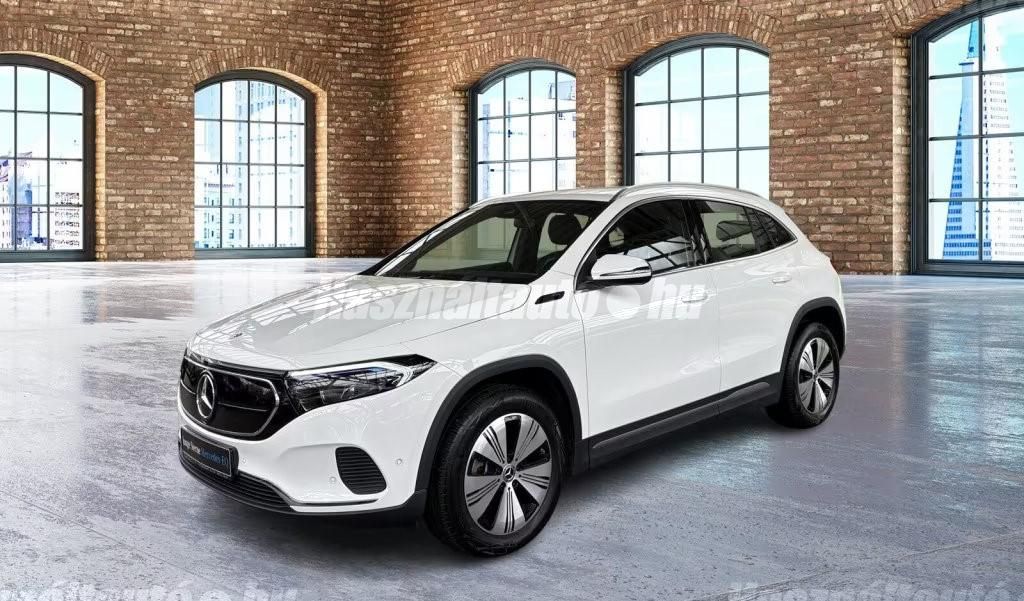 MERCEDES-BENZ EQA
