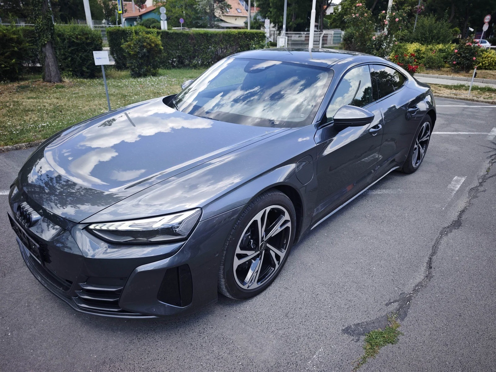 Audi e-tron GT