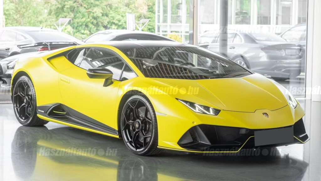 LAMBORGHINI HURACÁN