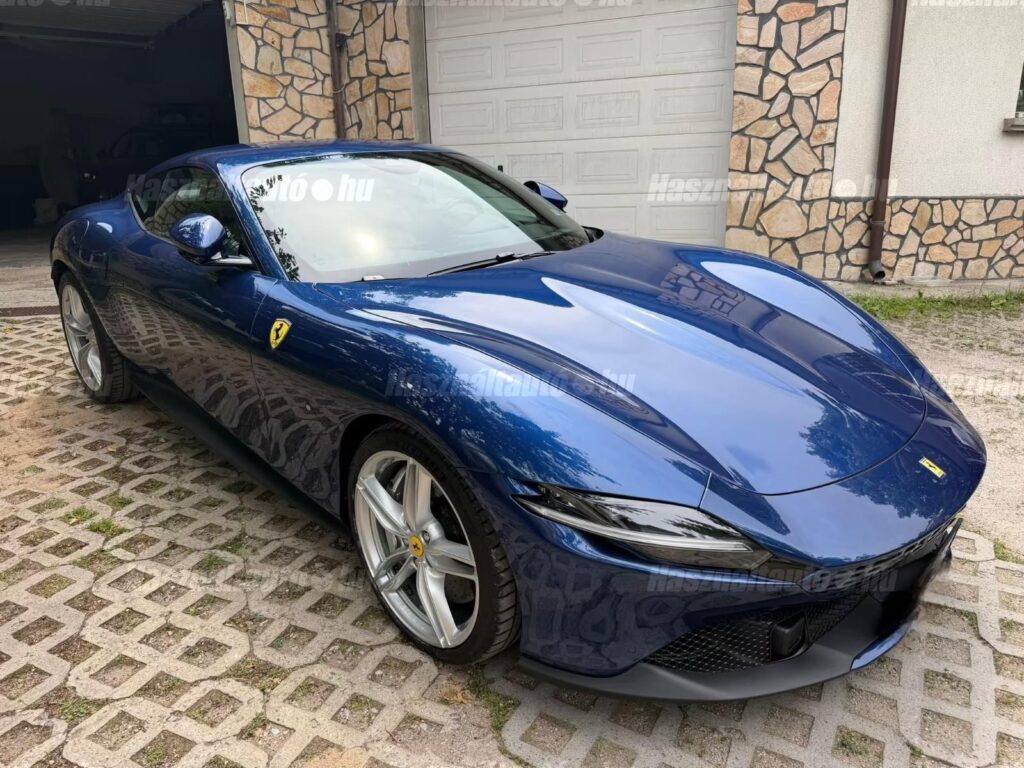 FERRARI ROMA