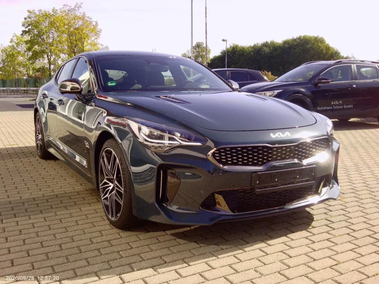 Használt Kia Stinger (2023, zöld)