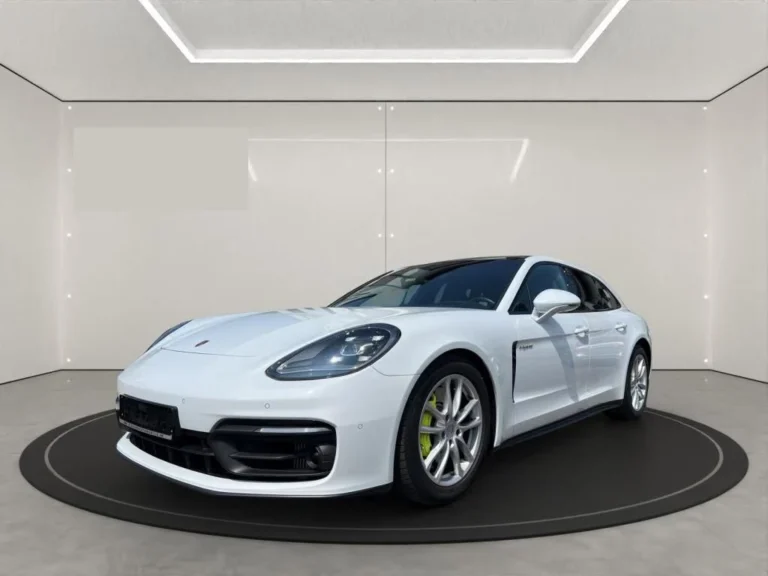 Használt Porsche Panamera (2022, fehér)