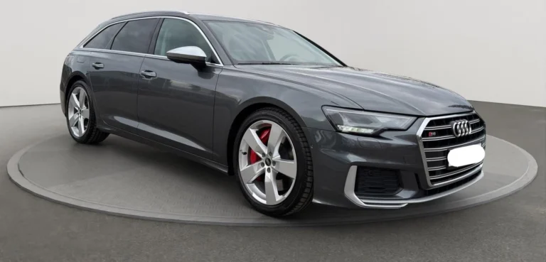 Használt Audi S6 (2022, szürke)
