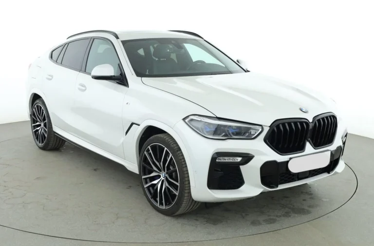 Használt BMW X6 (2021, fehér)