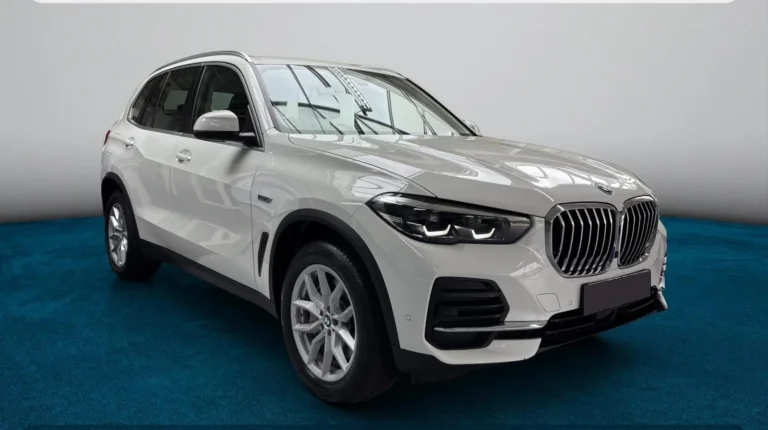 Használt BMW X5 (2022, fehér)