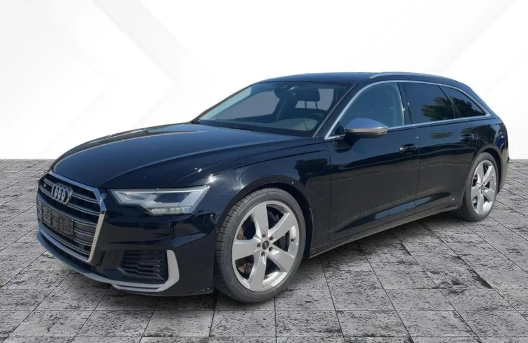 Használt Audi S6 (2022, fekete)