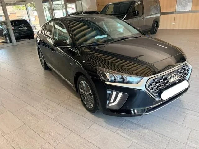Használt Hyundai Ioniq (2021, fekete)
