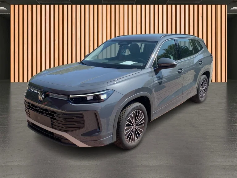 Használt Volkswagen Tayron (2025, szürke)