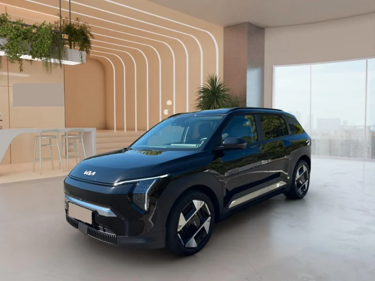 Használt Kia EV3 (2025, fekete)