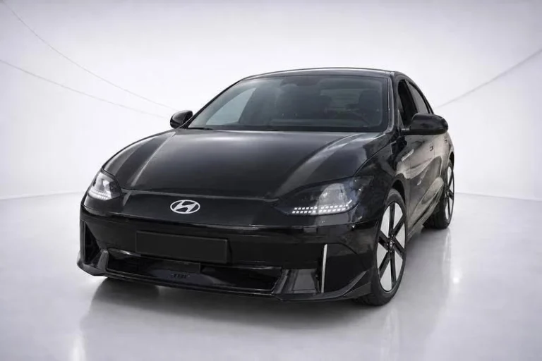 Használt Hyundai Ioniq 6 (2023, fekete)