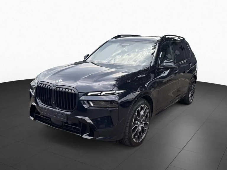 Használt BMW X7 (2024, fekete)
