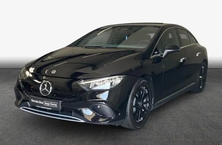 Használt Mercedes-Benz EQE (2023, fekete)