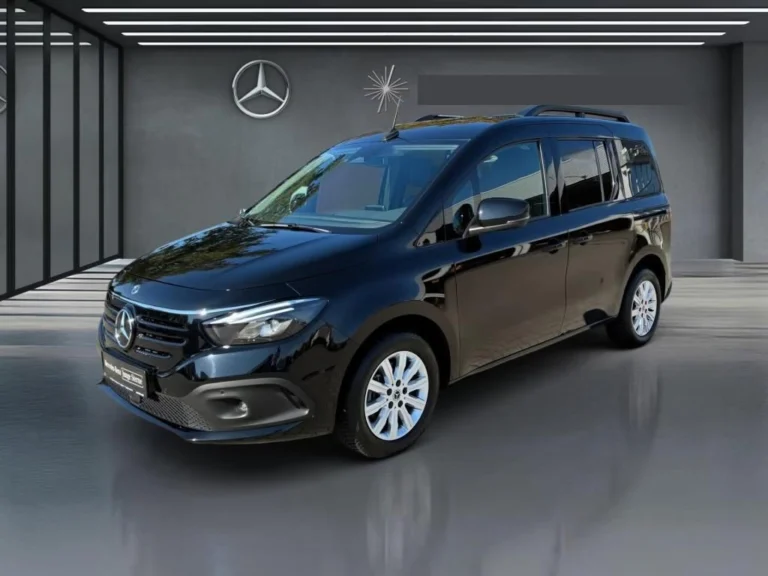 Használt Mercedes-Benz EQT (2023, fekete)
