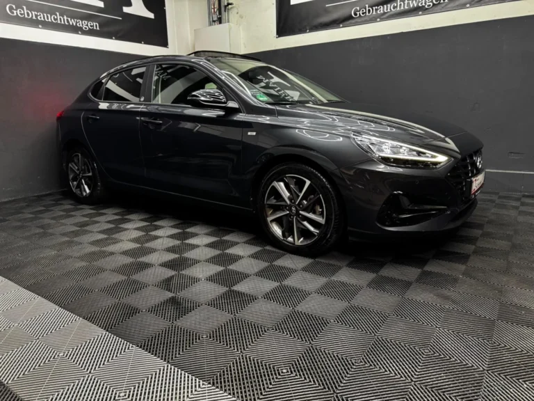 Használt Hyundai I30 (2021, szürke)