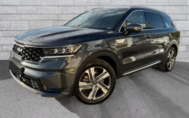Használt Kia Sorento (2022, szürke)