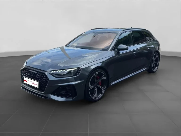 Használt Audi RS4 (2023, szürke)