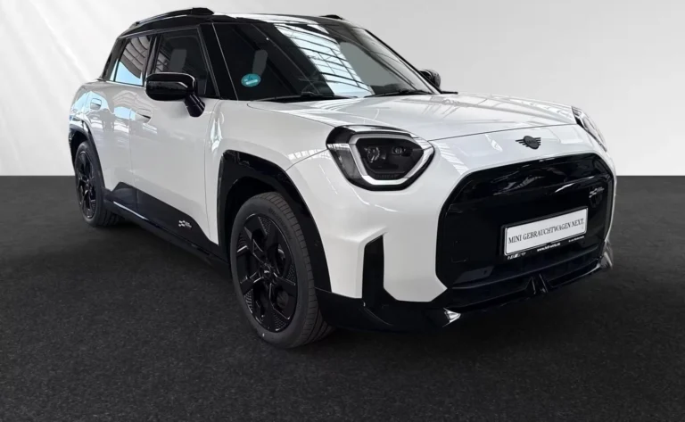 Használt MINI Aceman (2025, fehér)