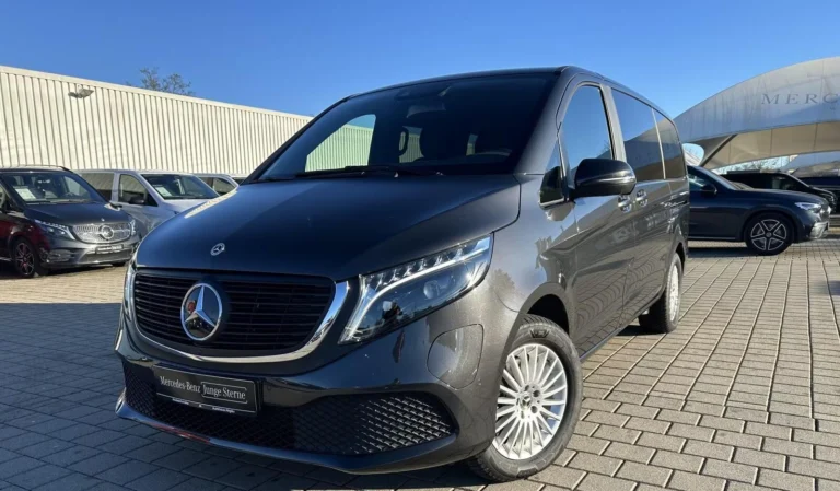 Használt Mercedes-Benz EQV (2024, szürke)