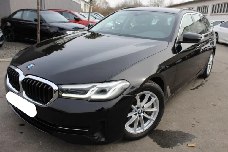Használt BMW 530 (2023, fekete)