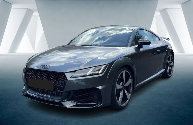 Használt Audi TTRS (2021, szürke)