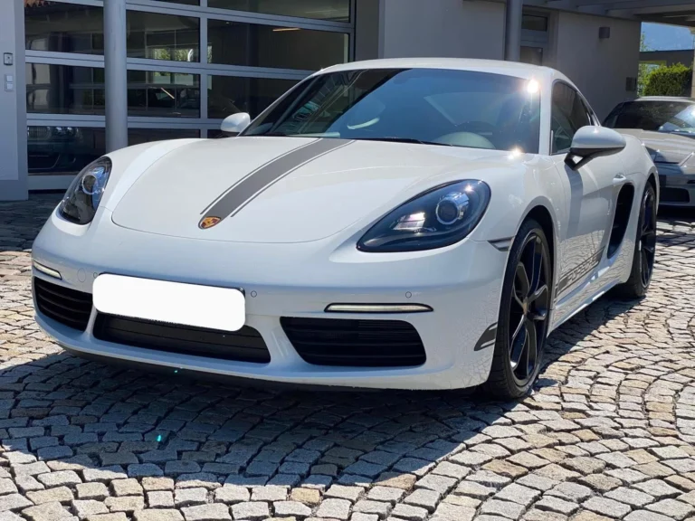 Használt Porsche Cayman (2023, fehér)