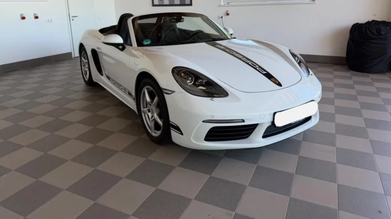 Használt Porsche Boxster (2021, fehér)