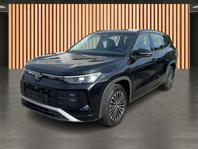Használt Volkswagen Tayron (2025, fekete)
