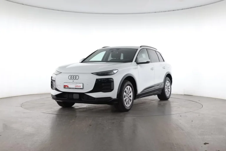Használt Audi Q6 (2025, fehér)
