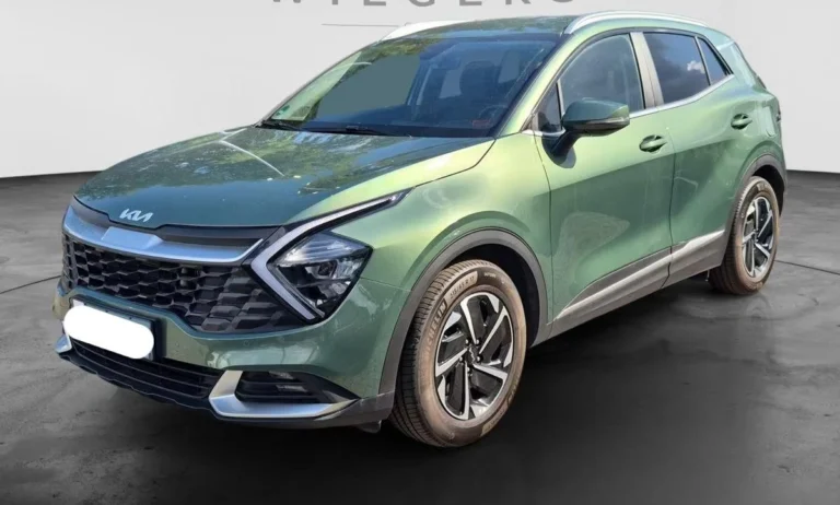 Használt Kia Sportage (2022, zöld)