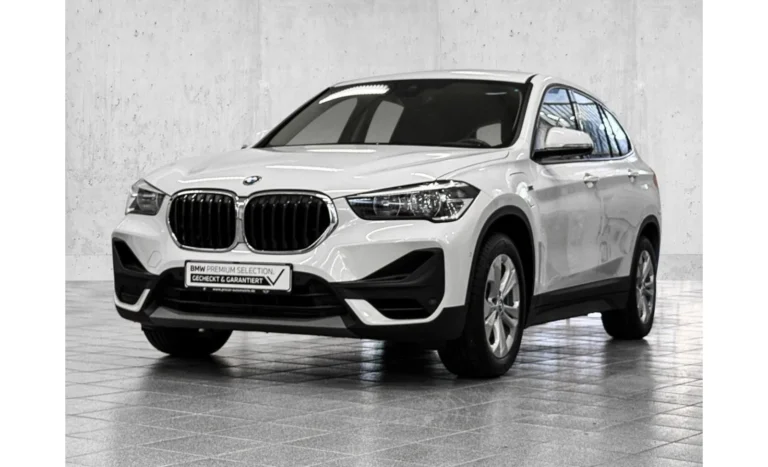 Használt BMW X1 (2022, fehér)
