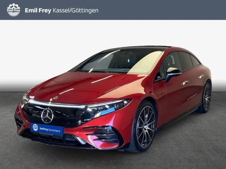 Használt Mercedes-Benz EQS (2022, piros)