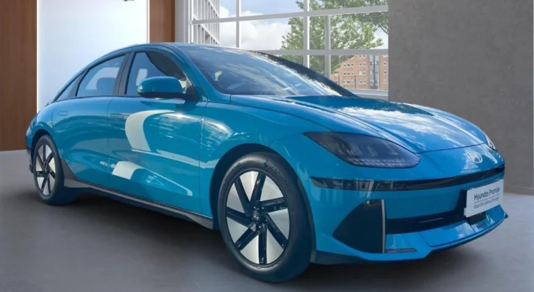 Használt Hyundai Ioniq 6 (2023, kék)