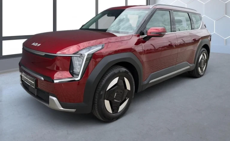 Használt Kia EV9 (2025, piros)