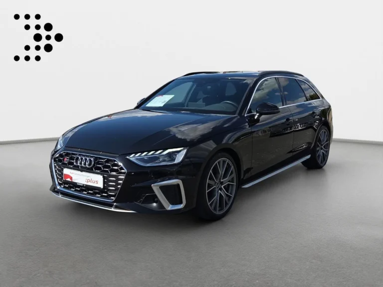 Használt Audi S4 (2024, fekete)