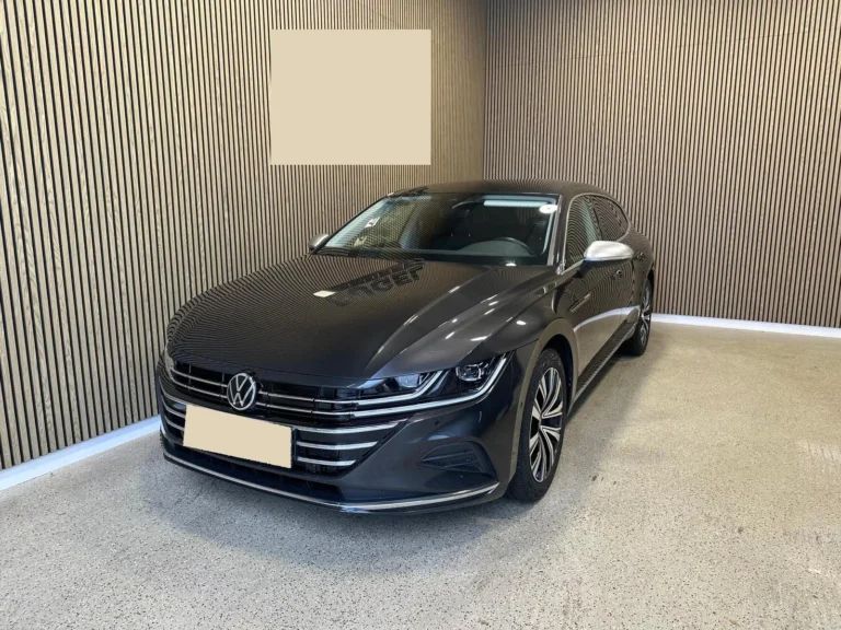 Használt Volkswagen Arteon (2022, szürke)
