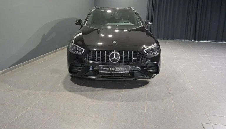 Használt Mercedes-AMG E 53 (2023, fekete)