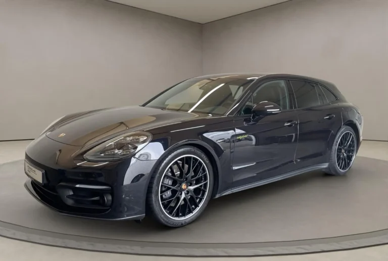Használt Porsche Panamera (2021, fekete)
