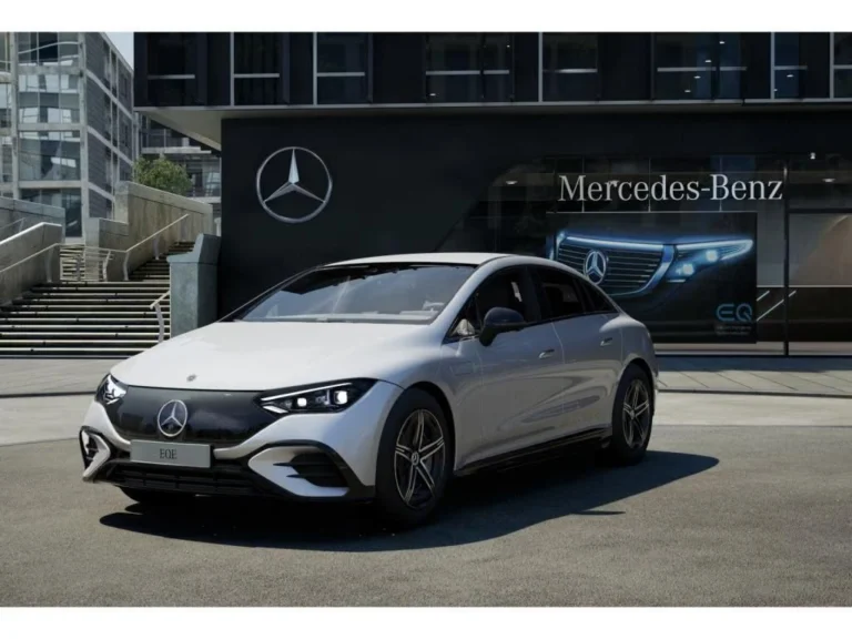 Használt Mercedes-Benz EQE (2022, ezüst)