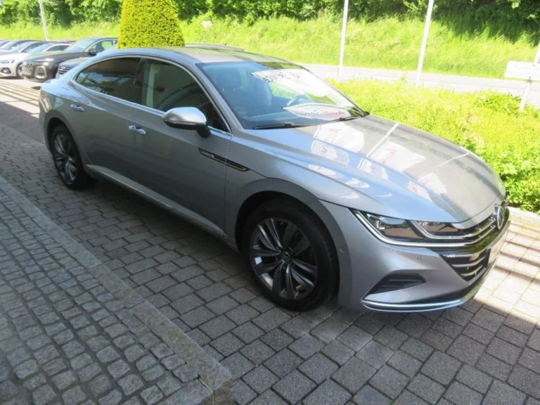 Használt Volkswagen Arteon (2021, ezüst)