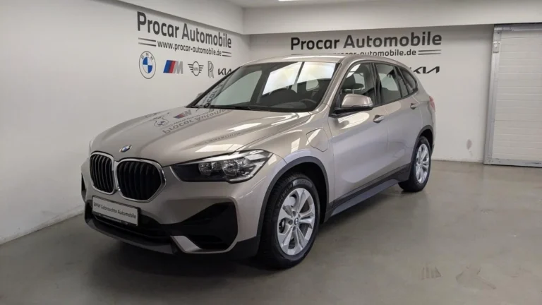 Használt BMW X1 (2021, ezüst)