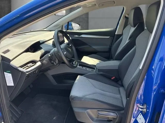 Használt Skoda Enyaq (2023, kék)