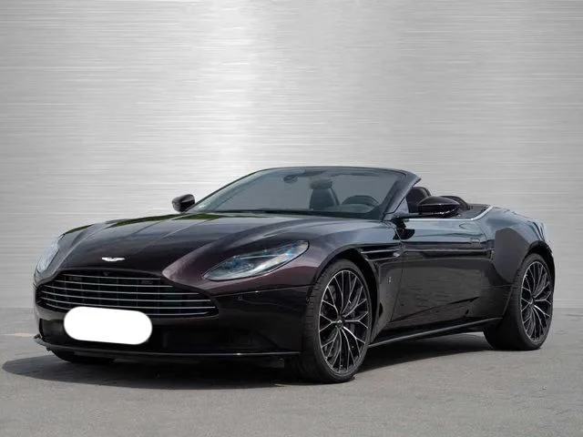 Használt Aston Martin DB11 (2023, piros)